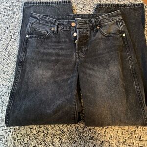 Express Black Straight Leg Jeans with Timeless Style